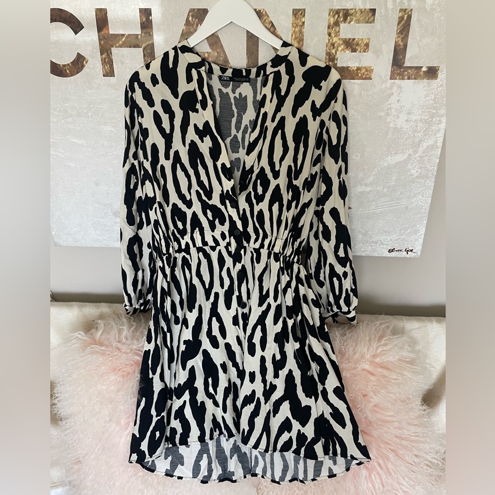 Black & white Zara dress